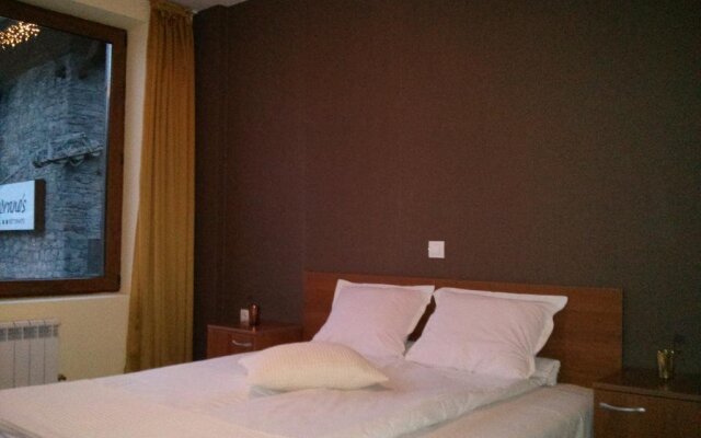 Отель Guest Rooms Granat Болгария, Банско - отзывы, цены и фото номеров - забронировать отель Guest Rooms Granat онлайн комната для гостей