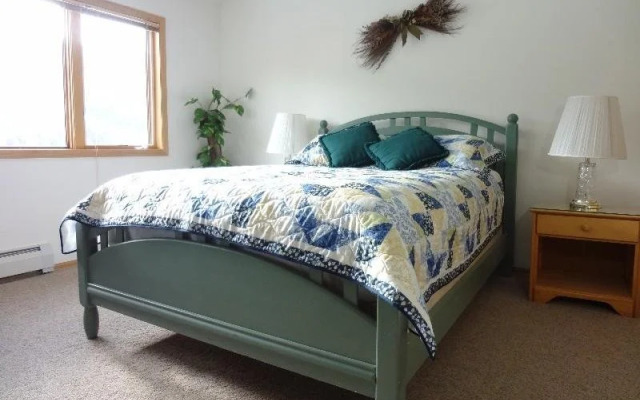 Cinnamon Ridge Condominiums