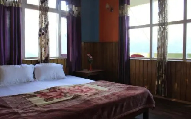 Hotel Valley View