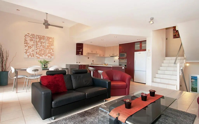 Viewland Drive Private Holiday Apartment