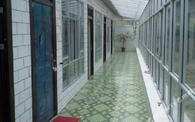 Yijia Guest House