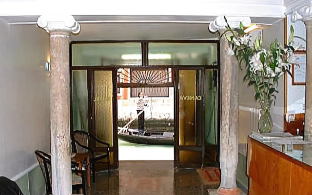 Hotel Caneva