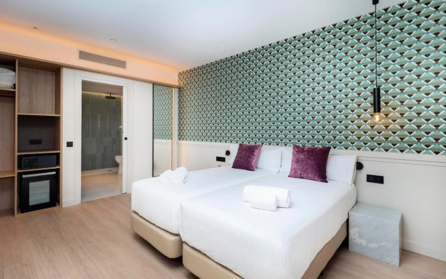 Arcelon Hotel