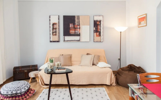 Gorgeous apartment in Piraeus