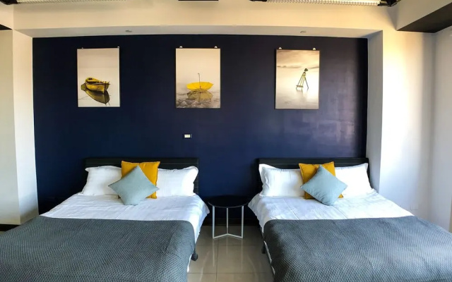 Q Square Apartment