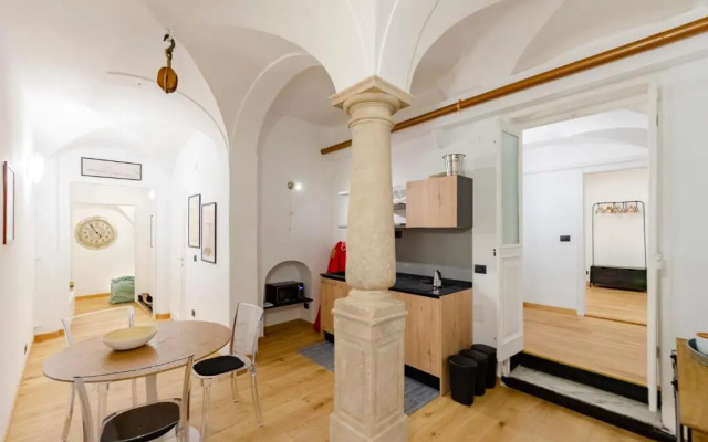 ALTIDO Cute flat near the Aquarium