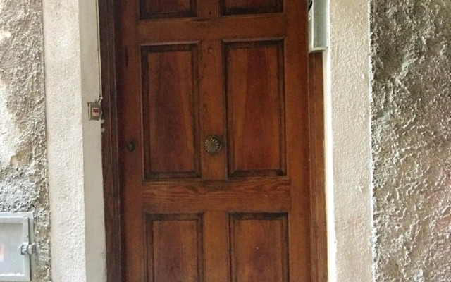 Studio via Colomba Barberi