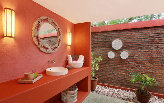 PinkCoco Gili Trawangan - Constant Surprises- for Cool Adults Only
