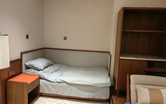 Renjoy Hotel (Datong Ancient City Huayan Temple)