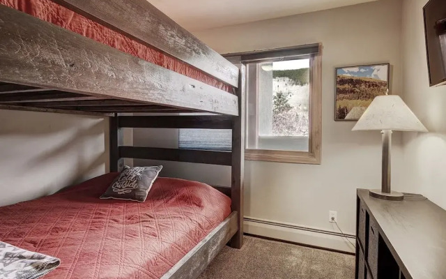 C213 Cinnamon Ridge 2 Bedroom Condo by RedAwning