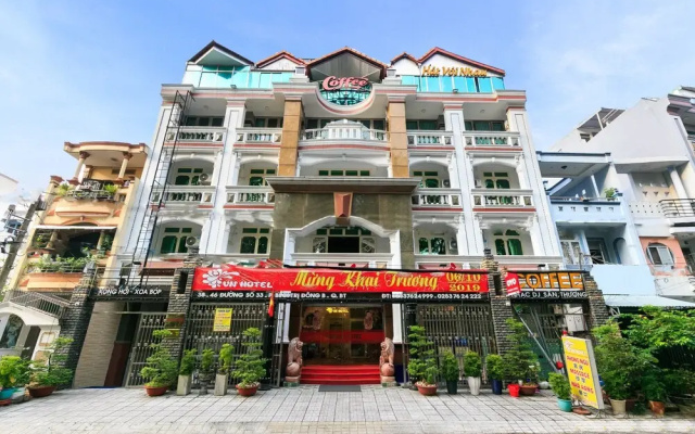 Vienna Hotel by OYO Rooms