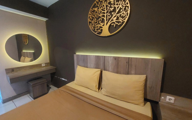 Emerald Apartel