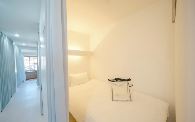 Transit Hostel