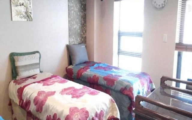 Cuimei Suite Guesthouse For Female Only (только для женщин)