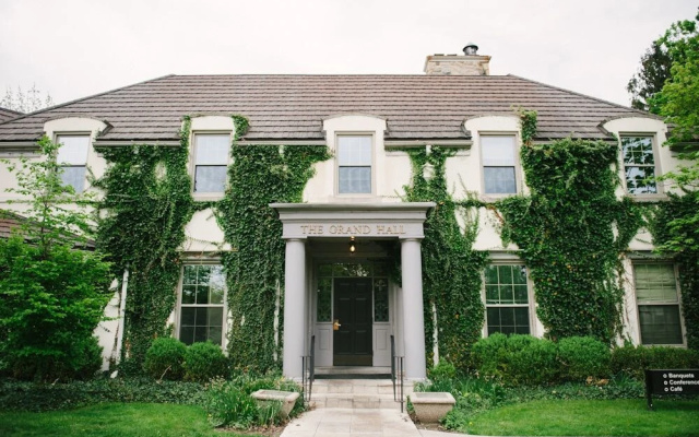 The Windermere Manor Hotel & Conference Center