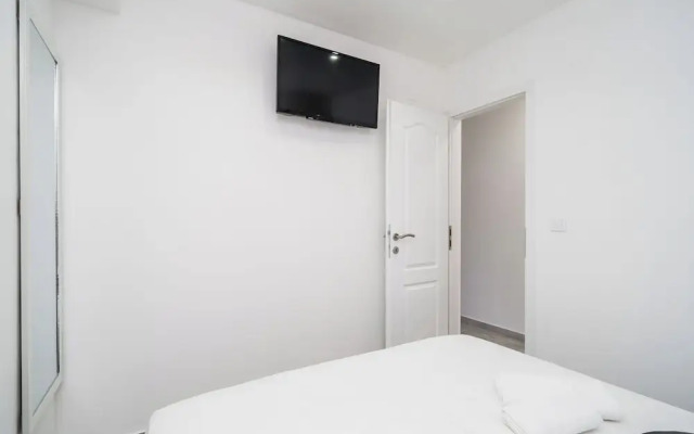 Mata Family Apartments