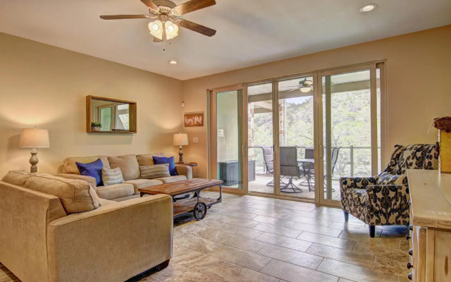 Rivendell RG 208 in Canyon Lake
