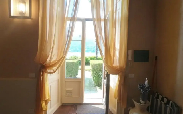 Lake view Apartment