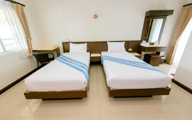 Bander Hotel