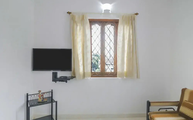 OYO 18754 Home Pool View 1BHK Varca