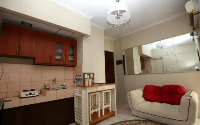 Apartemen Mediterania Garden by Netty