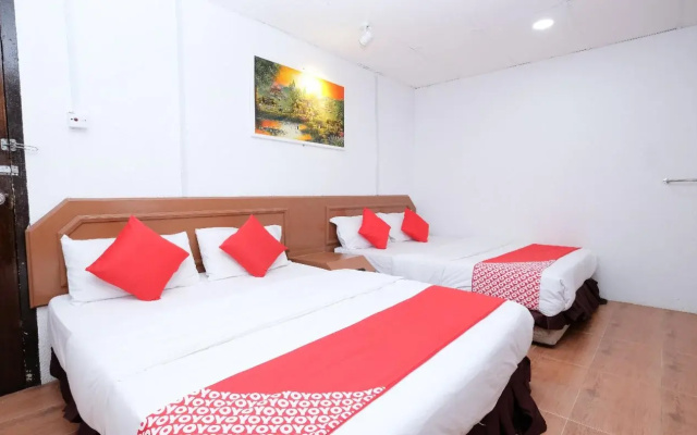 OYO 715 Mr J Hotel Kota Bharu