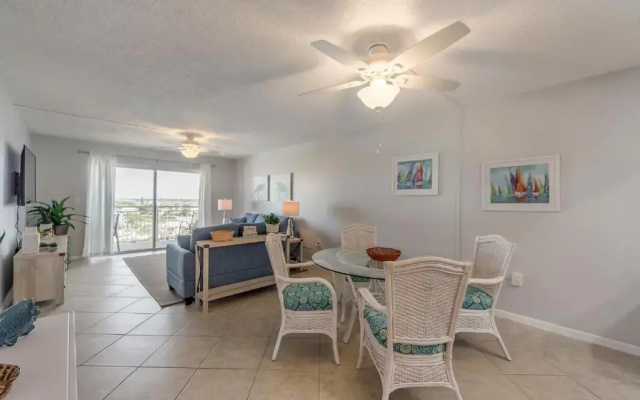 503 Madeira Norte Condo