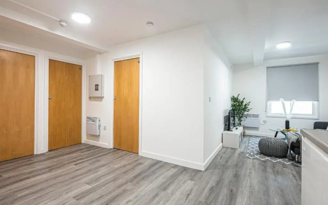 Phoenix Court - By Resify