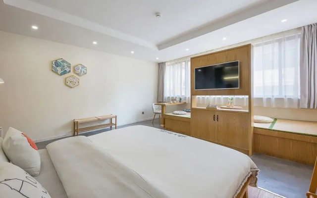 Floral Hotel Suya Thousand Islet Lake