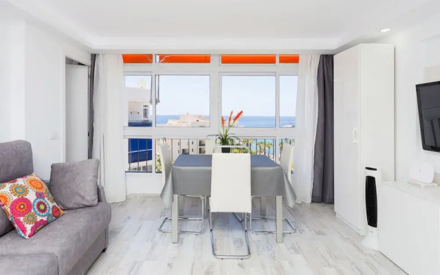 63 Los Cristianos Apartment, First Sea Line, Parking