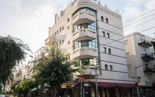 Отель Dizengoff Suites Тель-Авив вид на фасад