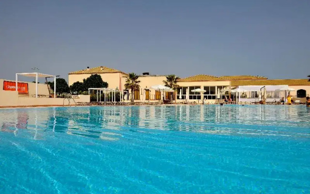 Sikania Resort & Spa