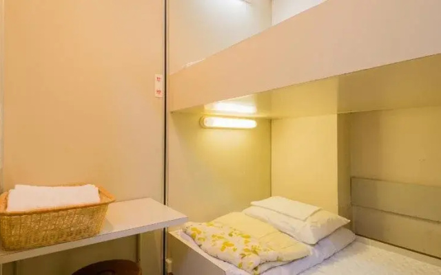 Kobe Student Youth Center - Hostel