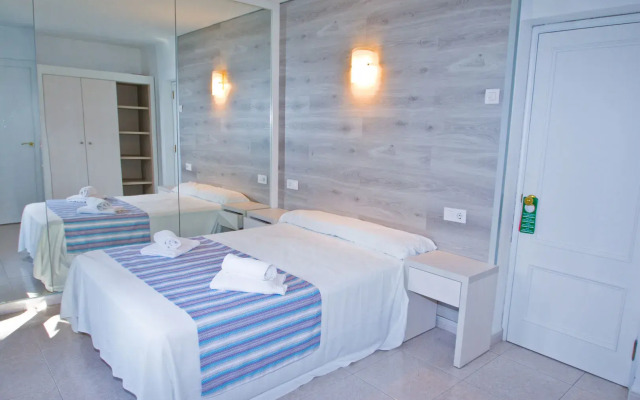 Hostal Sa Paissa - Adults Only