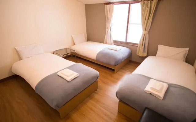 Annupuri Mountain View Lodge