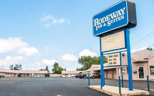 Отель Rodeway Inn & Suites Niagara Falls США, Ниагара-Фолс - отзывы, цены и фото номеров - забронировать отель Rodeway Inn & Suites Niagara Falls онлайн вид на фасад