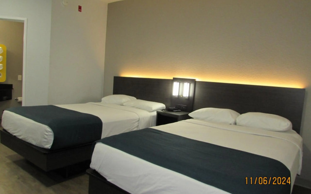 Motel 6 West Des Moines, IA