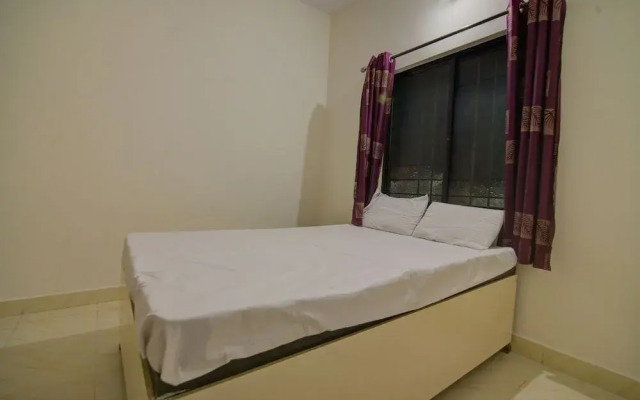 Spot On 38603 Niwant Lodge