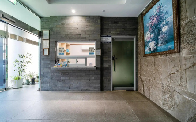 Jeju Sakura Hotel