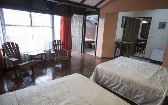 Hotel Alto Palomo
