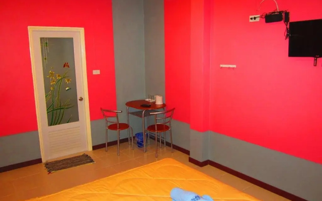 Banrak Hotel