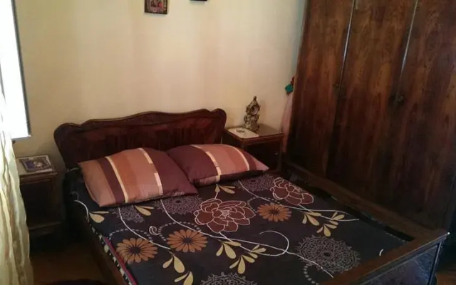 Manchos House