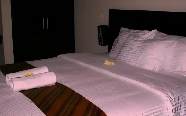 Ommaya Hotel & Resort