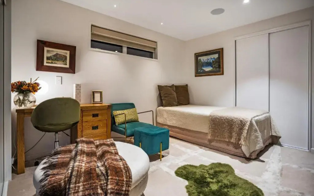 BayviewTreehouseSuite