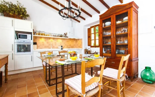 Beautiful House Ca Madò Maria with views of Bunyola