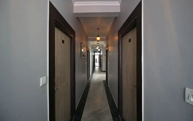 OYO 9231 Hotel Jinesh