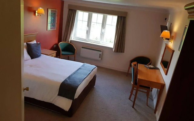 New Forest Lodge