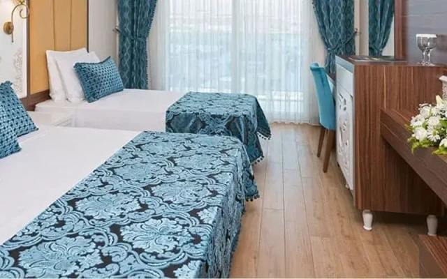 Simurg Luxury Halal Hotel