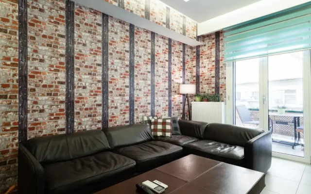Near Acropolis brand new 1 min from metro