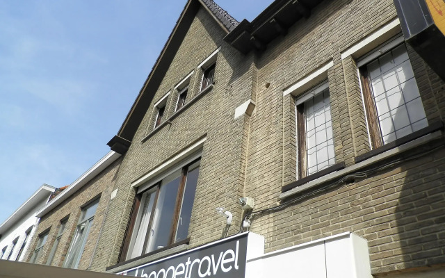 Country House in Poperinge Near WWI Sites